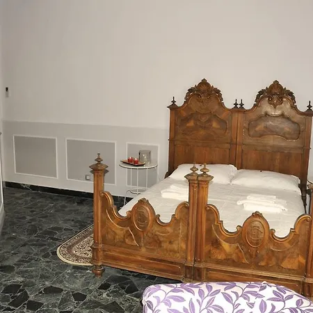 住宿加早餐酒店 Alibrandi Palace