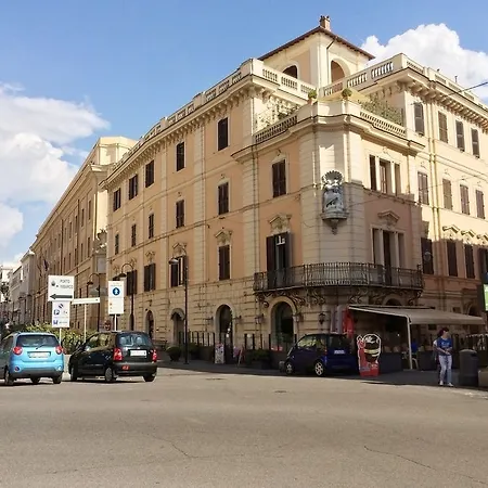 住宿加早餐酒店 Alibrandi Palace
