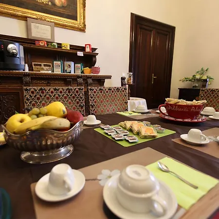 Alibrandi Palace 3*