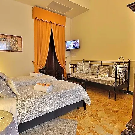 Alibrandi Palace Bed and Breakfast
