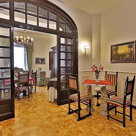 Alibrandi Palace Bed and Breakfast Civitavecchia