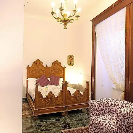 Bed and breakfast Alibrandi Palace