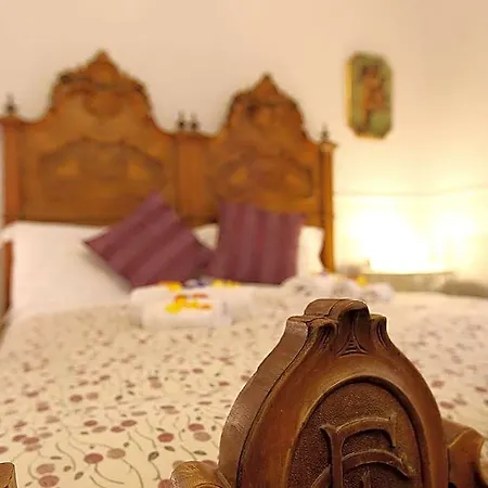 Alibrandi Palace Frühstückspension 3*