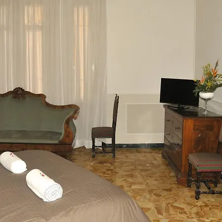 Alibrandi Palace Bed & Breakfast