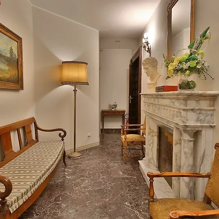 Alibrandi Palace Frühstückspension 3*
