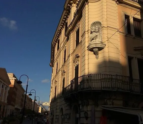 Bed & Breakfast Alibrandi Palace