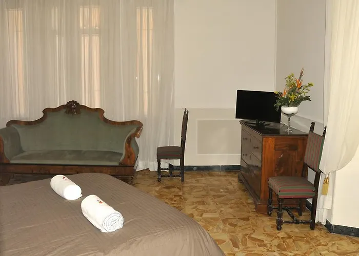 Alibrandi Palace Bed & Breakfast