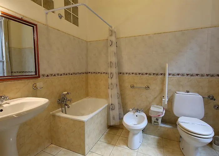 Bed & Breakfast Alibrandi Palace 3*